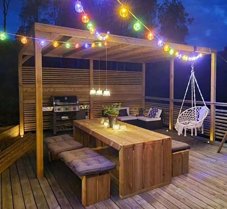 Family Friendly Villa With Sauna In The Nature บูโรส ภายนอก รูปภาพ